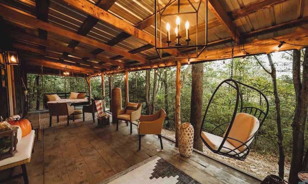 Photo of Patio Balcony in Highlandville