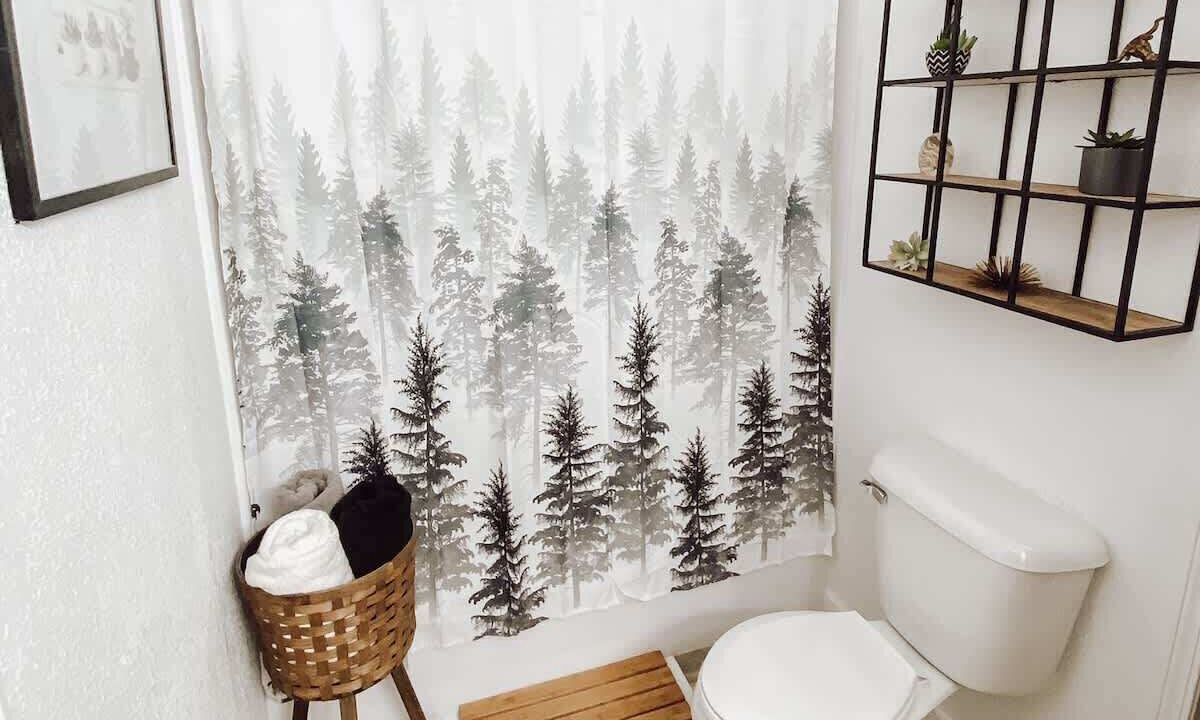 Photo of Bathroom in Highlandville