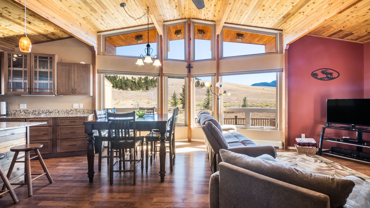 Photo of Livingroom in Eagle Nest