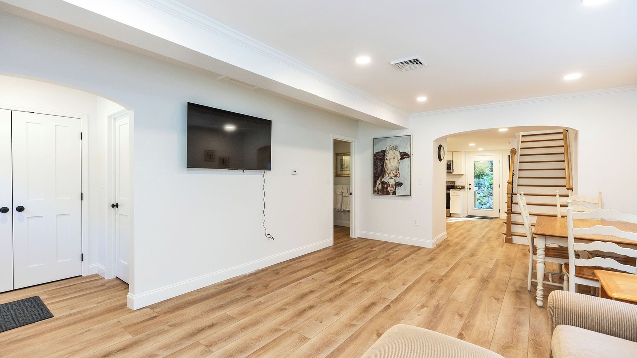 Photo of Others in Sharon