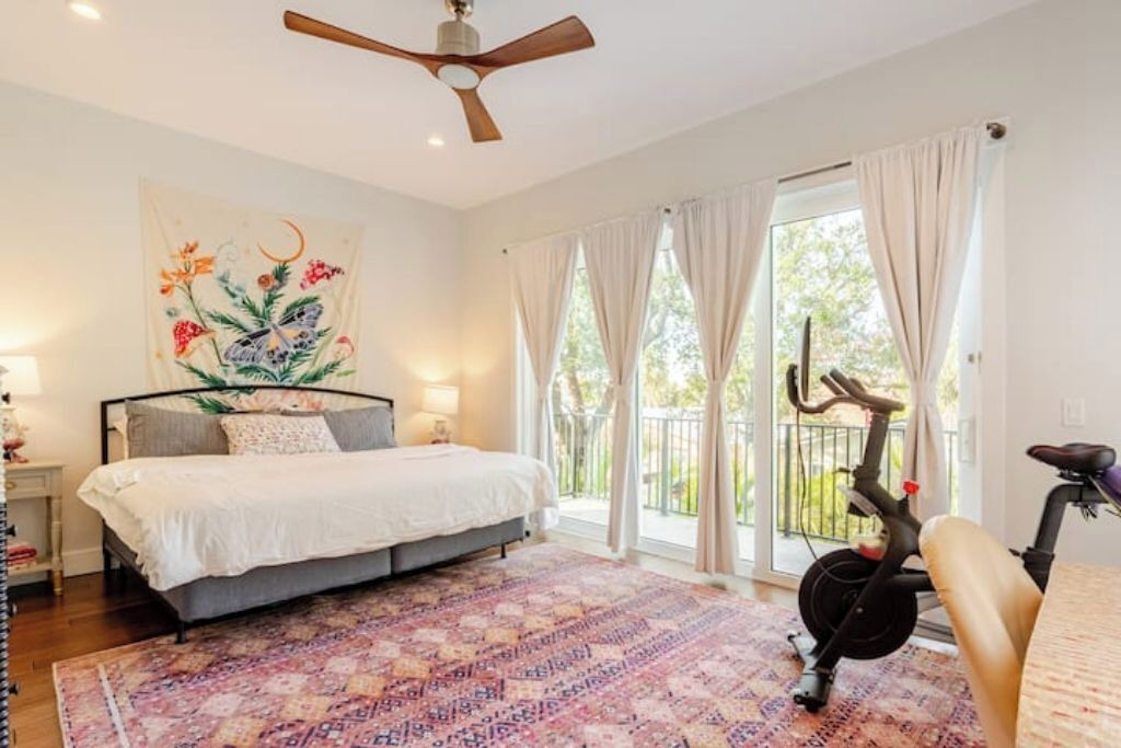 Photo of Bedroom in Gillespie Park