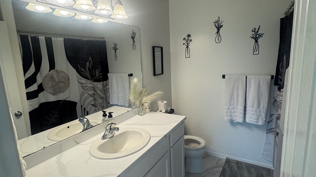 Photo of Bathroom in Ellensburg