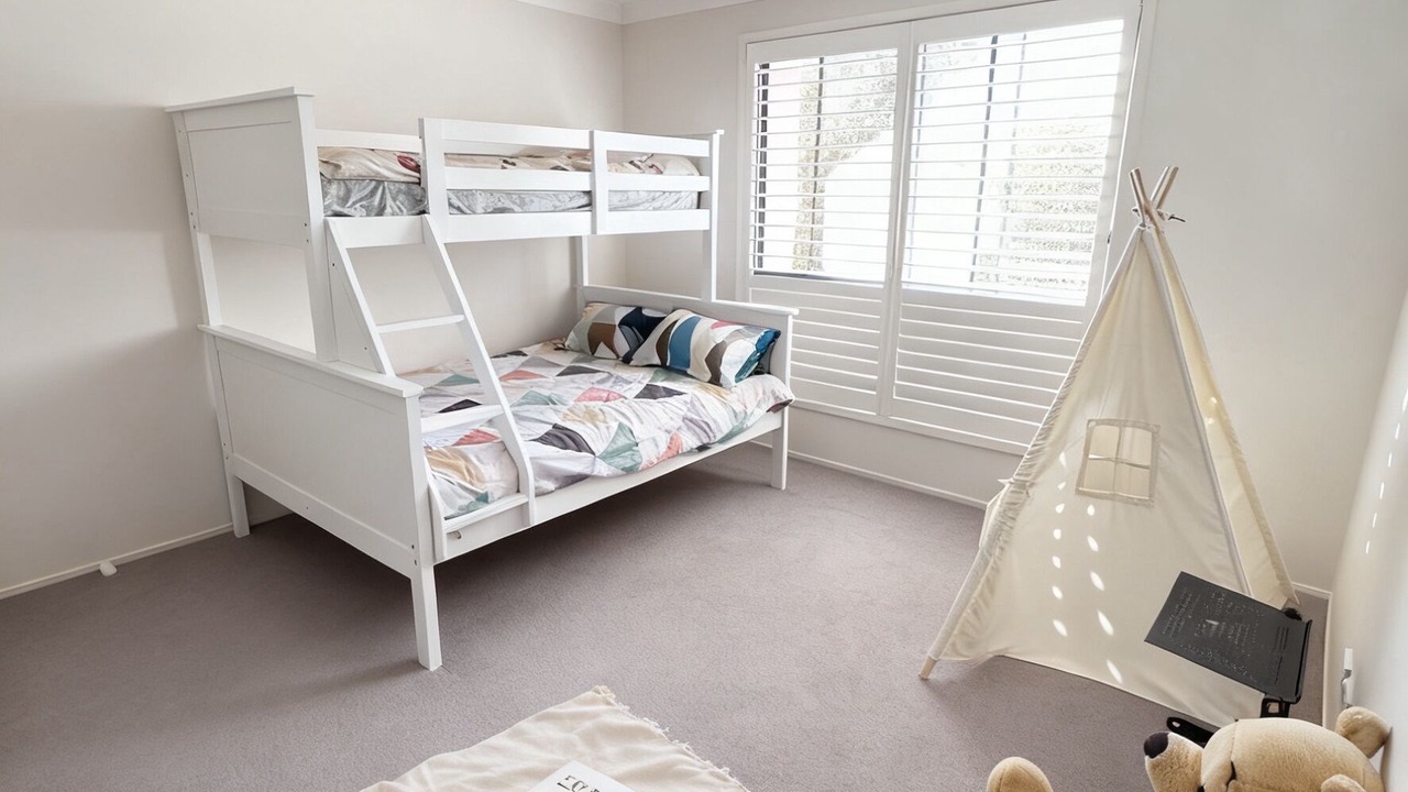 Photo of Bedroom in Tascott