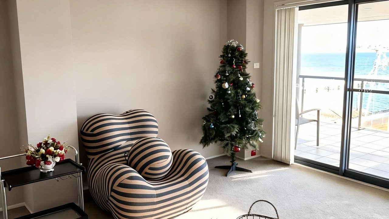 Photo of Others in Tascott