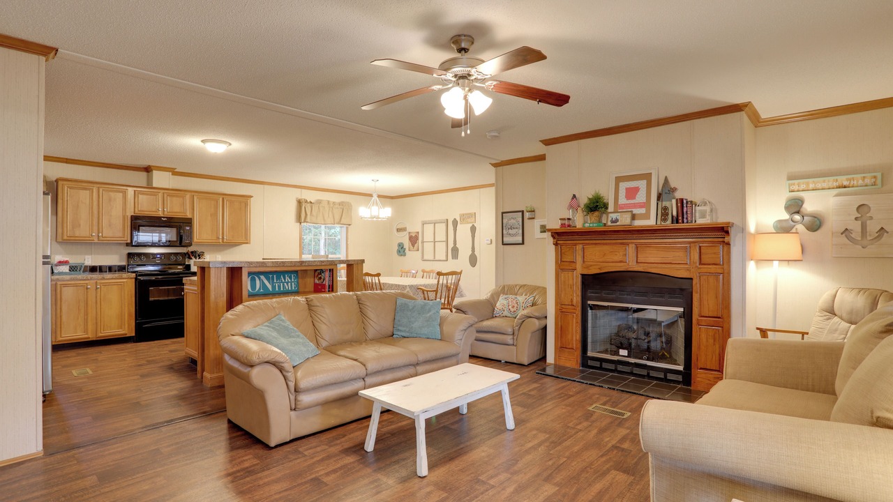Photo of Livingroom in Greers Ferry