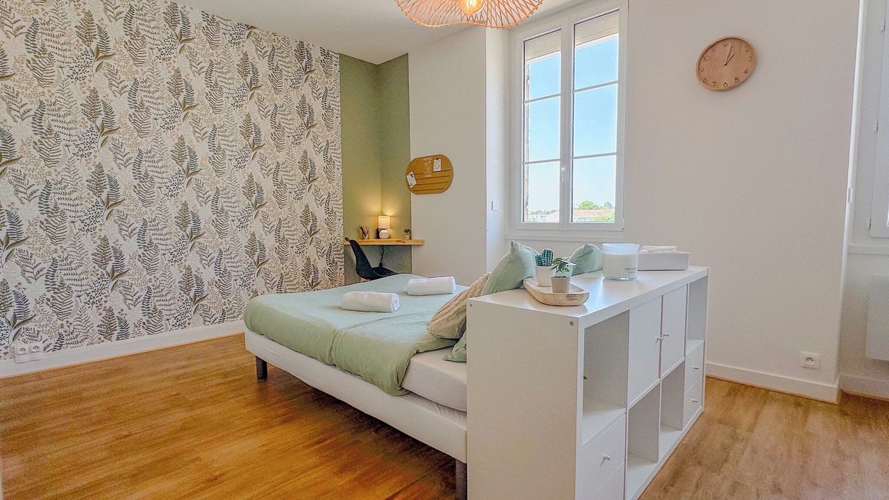 Photo of Bedroom in Pauillac