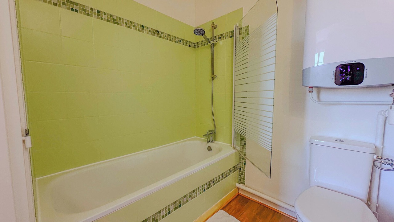 Photo of Bathroom in Pauillac