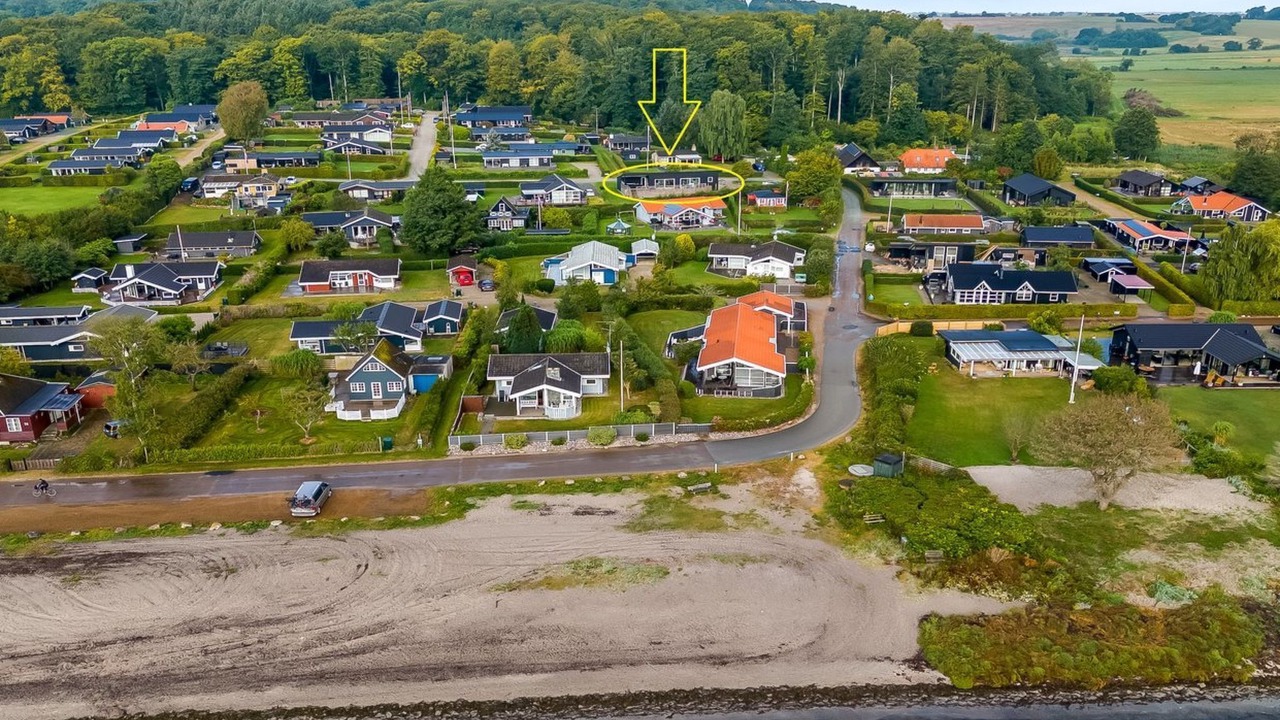 Photo of Others in Bjert