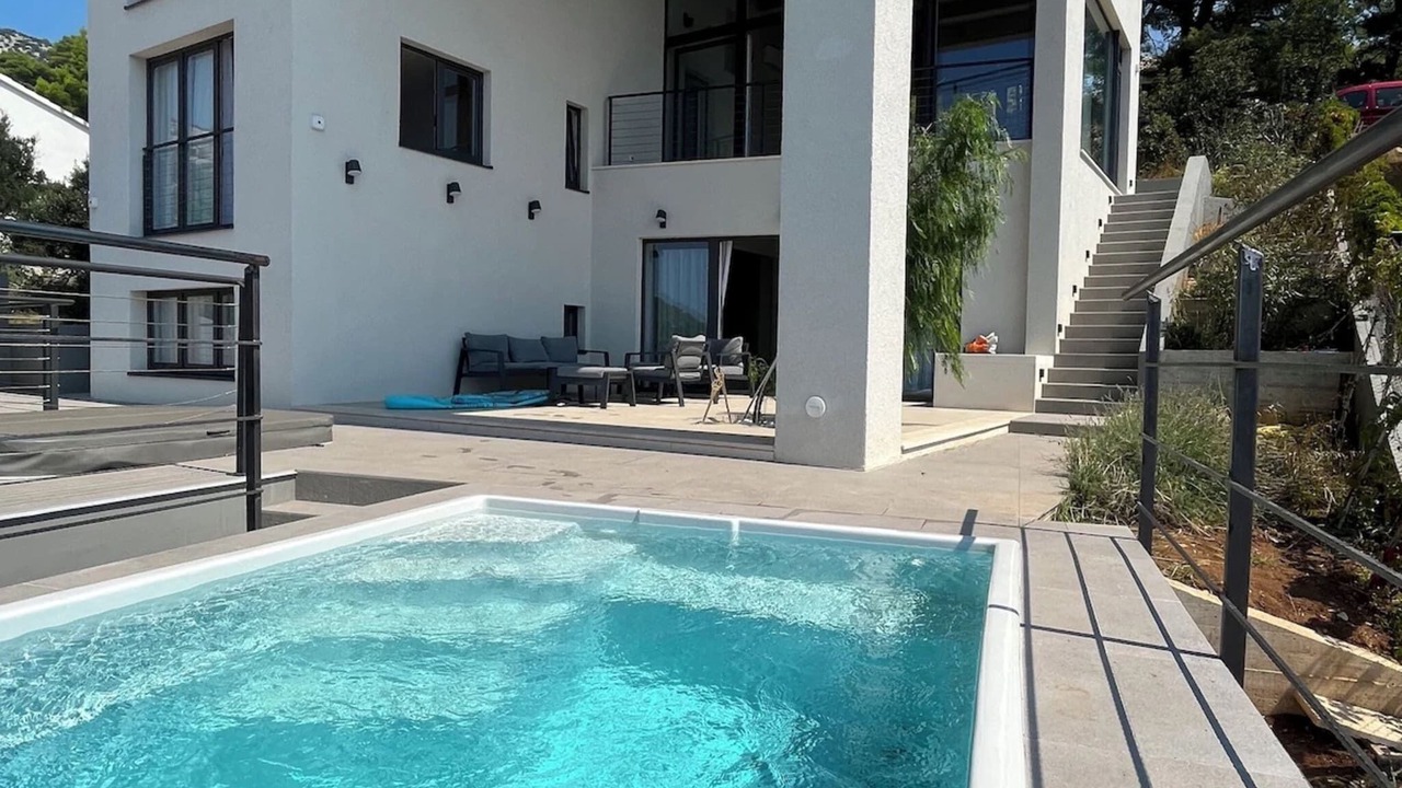 Photo of Outdoor in Nerezise