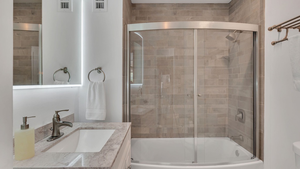 Photo of Bathroom in Goodlettsville