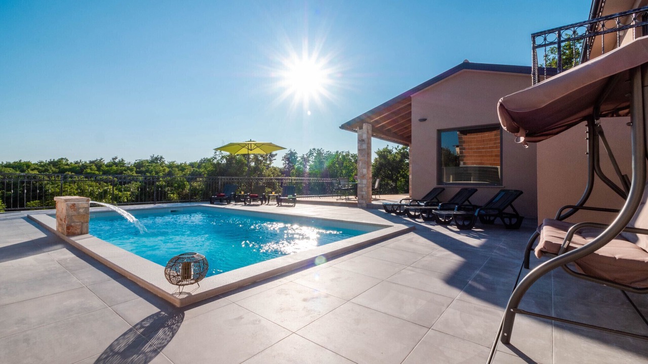 Photo of Outdoor in Pinezici