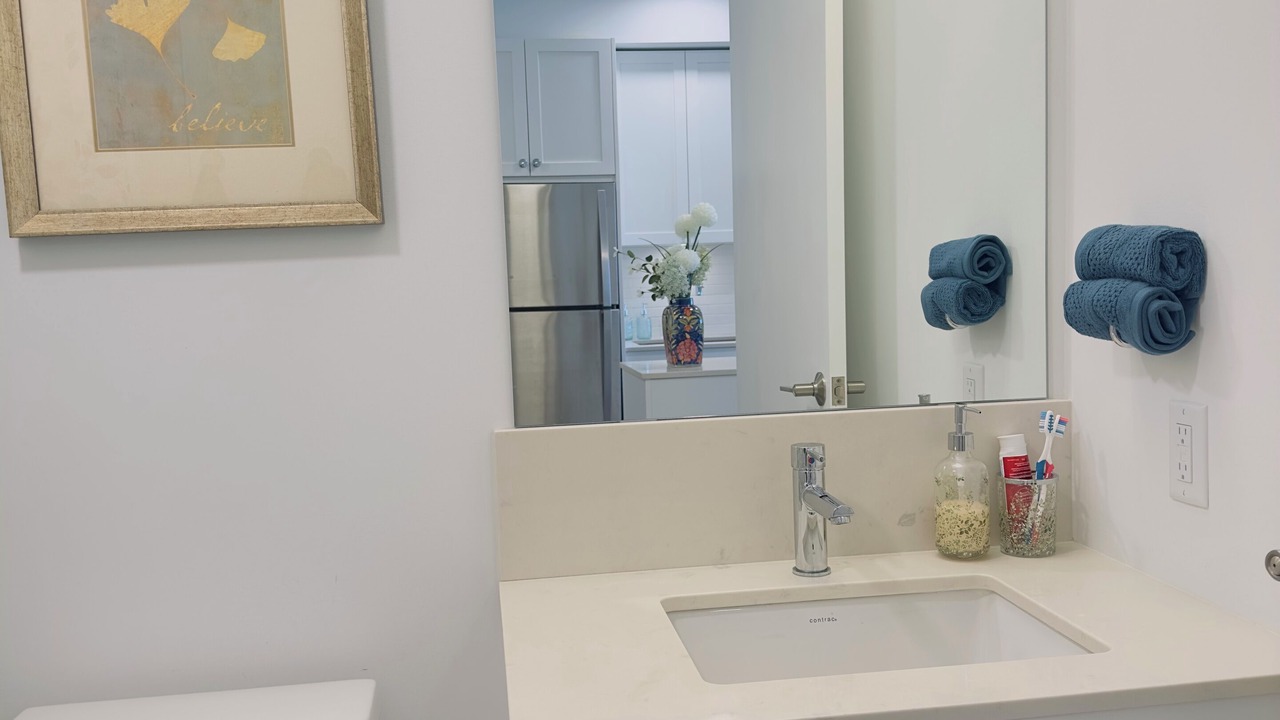 Photo of Bathroom in Crescent Heights