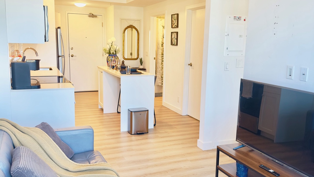 Photo of Livingroom in Crescent Heights