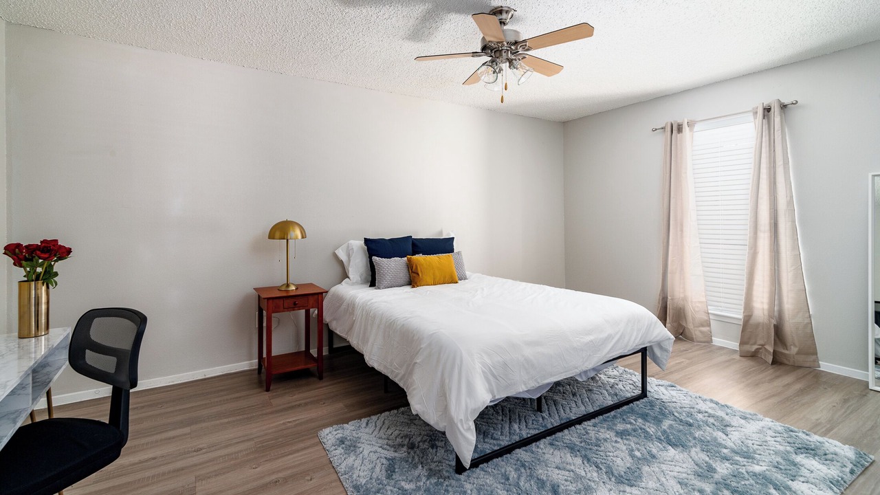 Photo of Bedroom in Triangle State