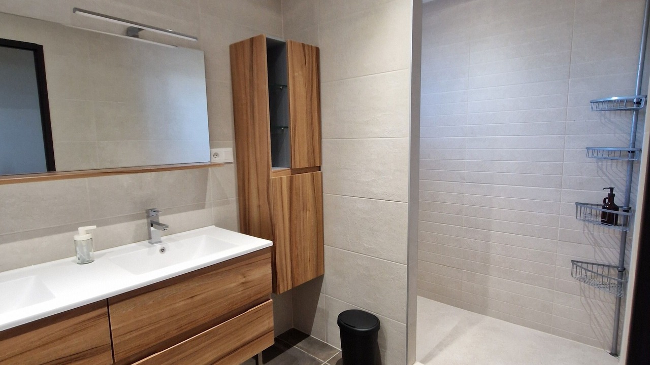 Photo of Bathroom in Serviers-et-Labaume
