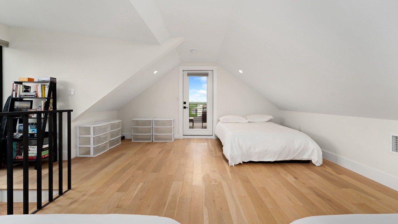 Photo of Bedroom in Riverside