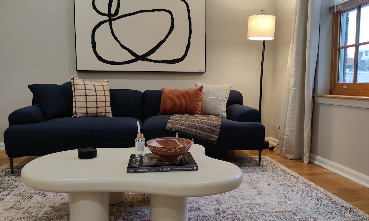 Photo of Livingroom in Rittenhouse Row