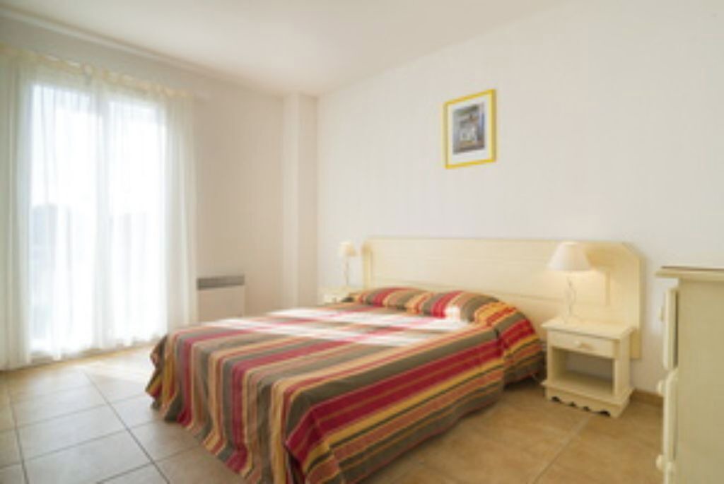 Photo of Bedroom in Homps
