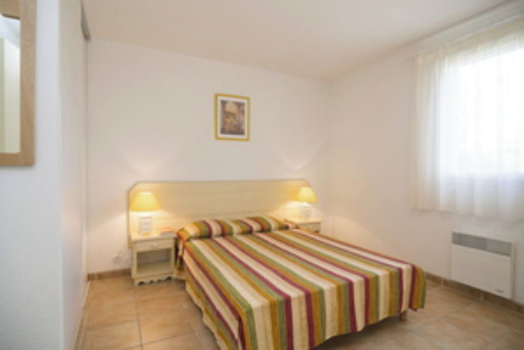 Photo of Bedroom in Homps