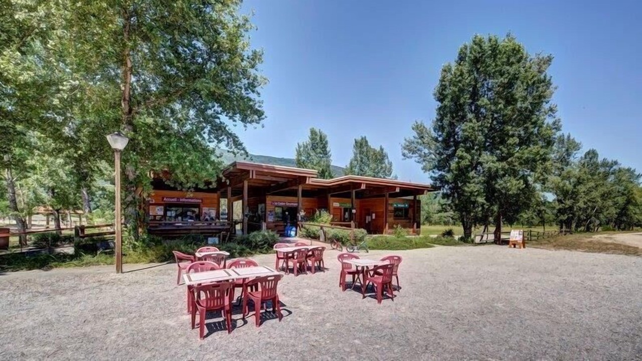 Photo of Outdoor in Motz