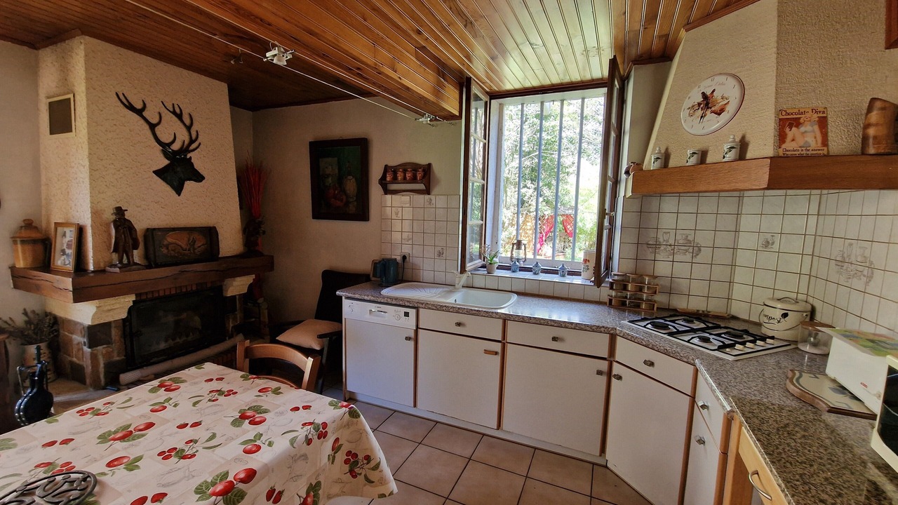 Photo of Kitchen in Carla-de-Roquefort