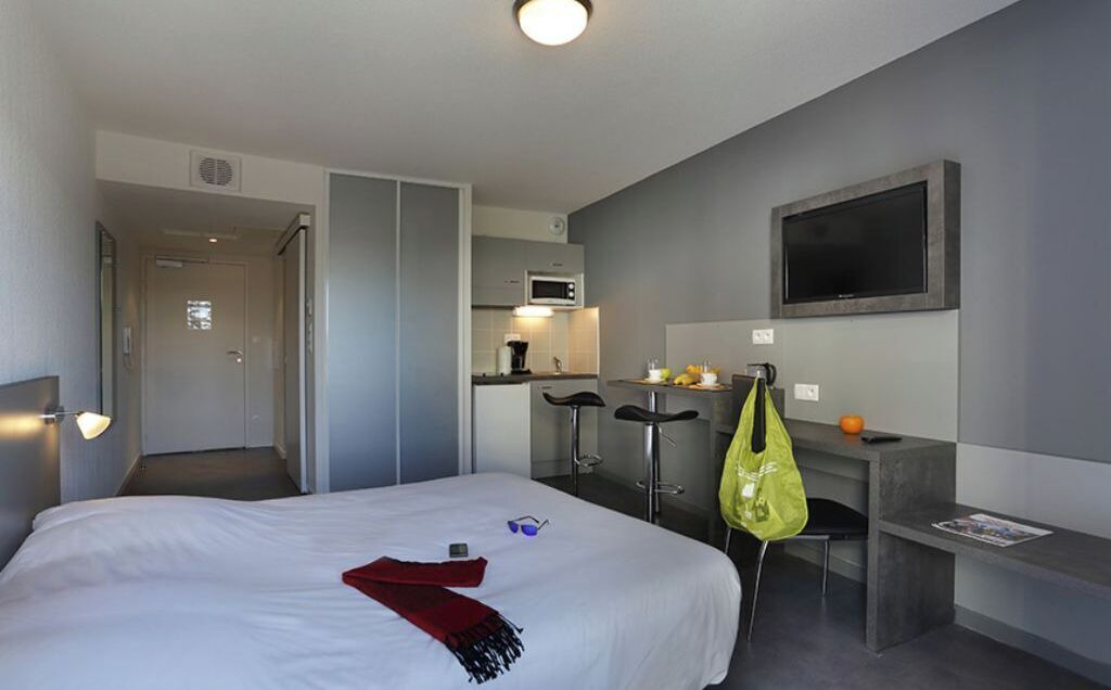 Photo of Bedroom in Saint-Jean-de-Vedas