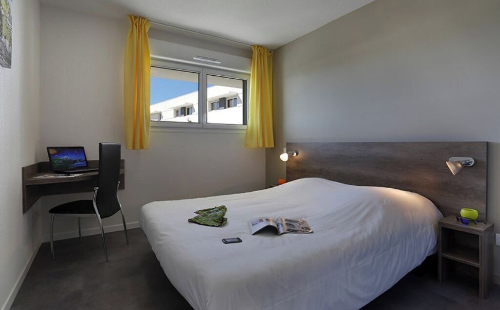 Photo of Bedroom in Saint-Jean-de-Vedas