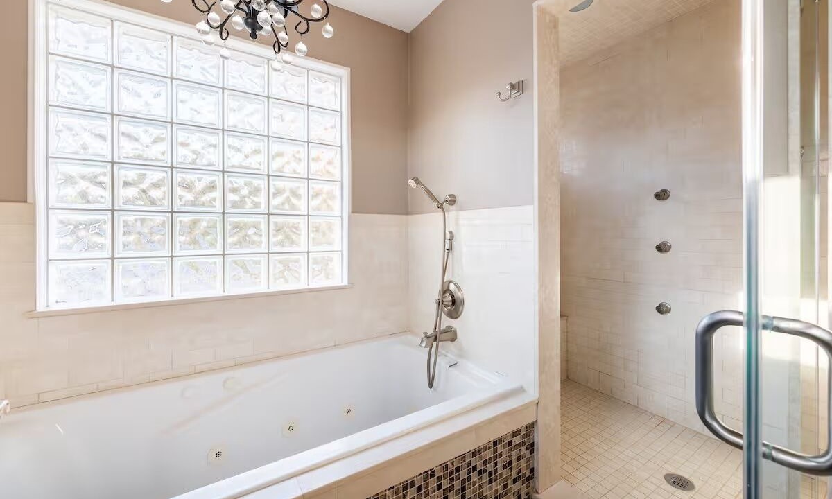 Photo of Bathroom in Kingston