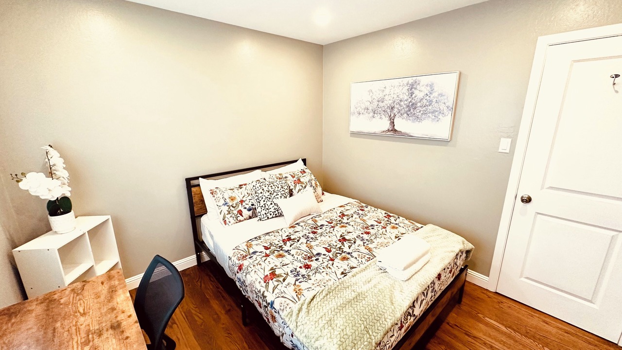 Photo of Bedroom in Pacifica