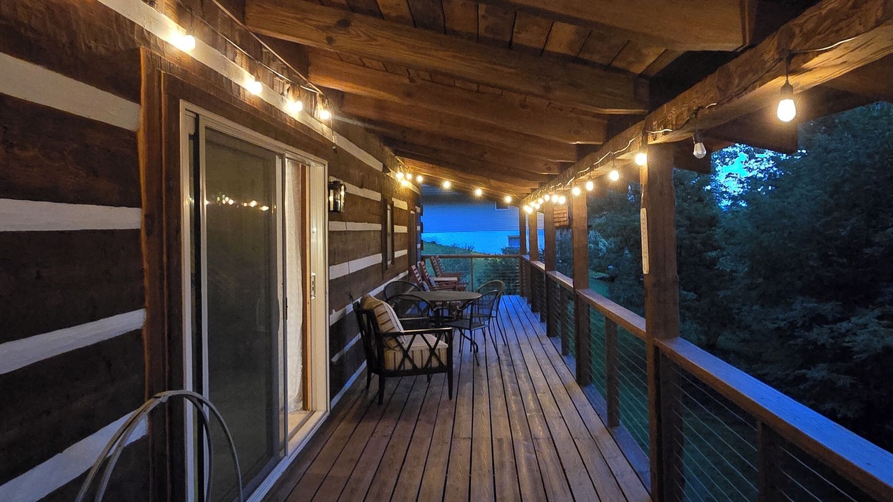 Photo of Patio Balcony in Zionville