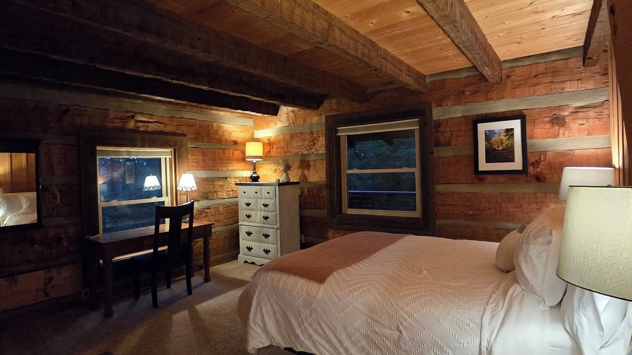 Photo of Bedroom in Zionville