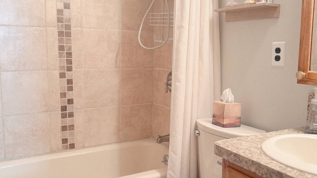 Photo of Bathroom in Willowick