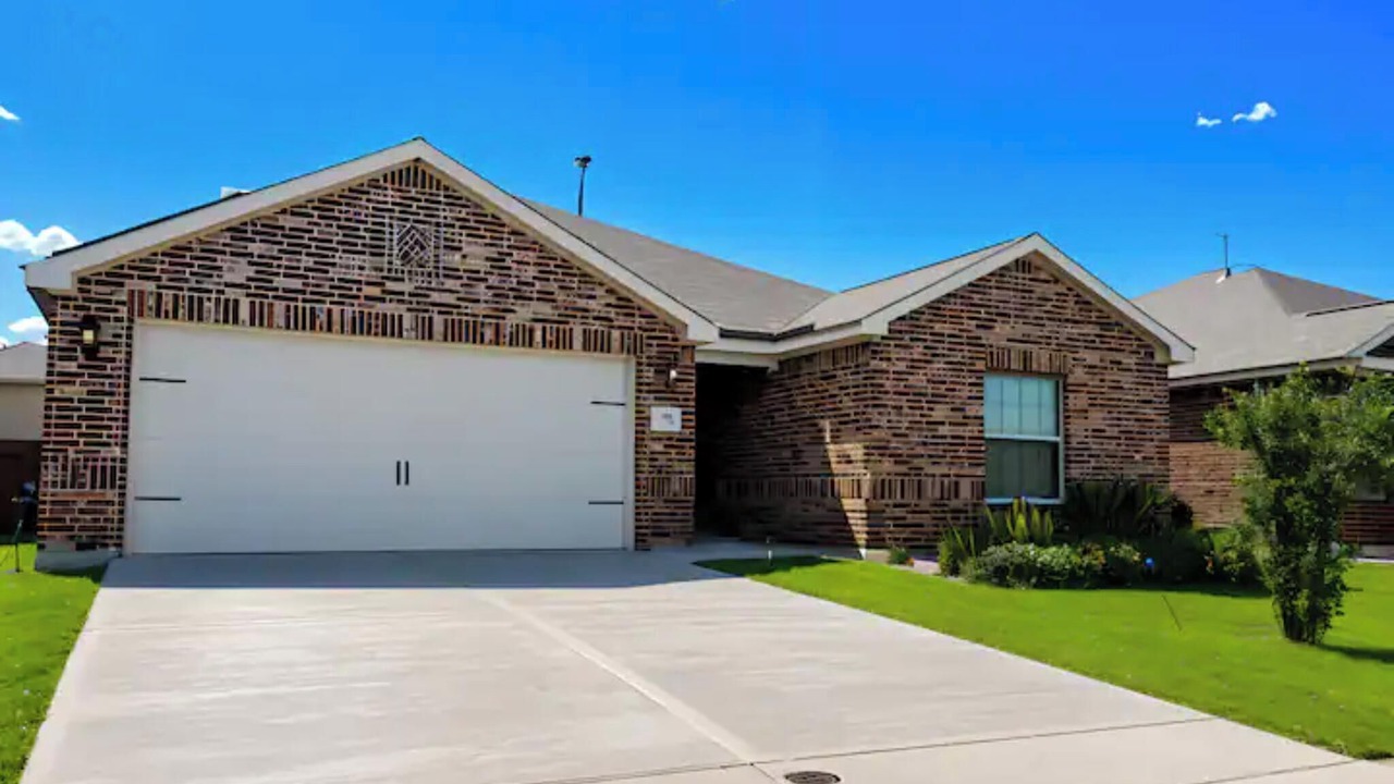 Photo of Outdoor in Forney