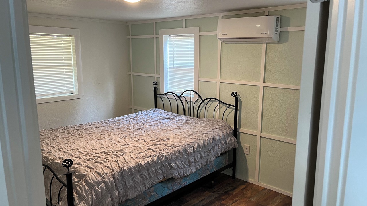 Photo of Bedroom in Gilmer