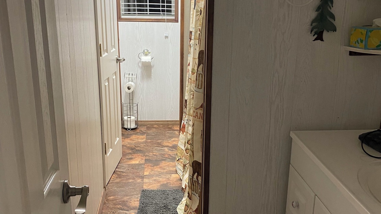 Photo of Bathroom in Florien