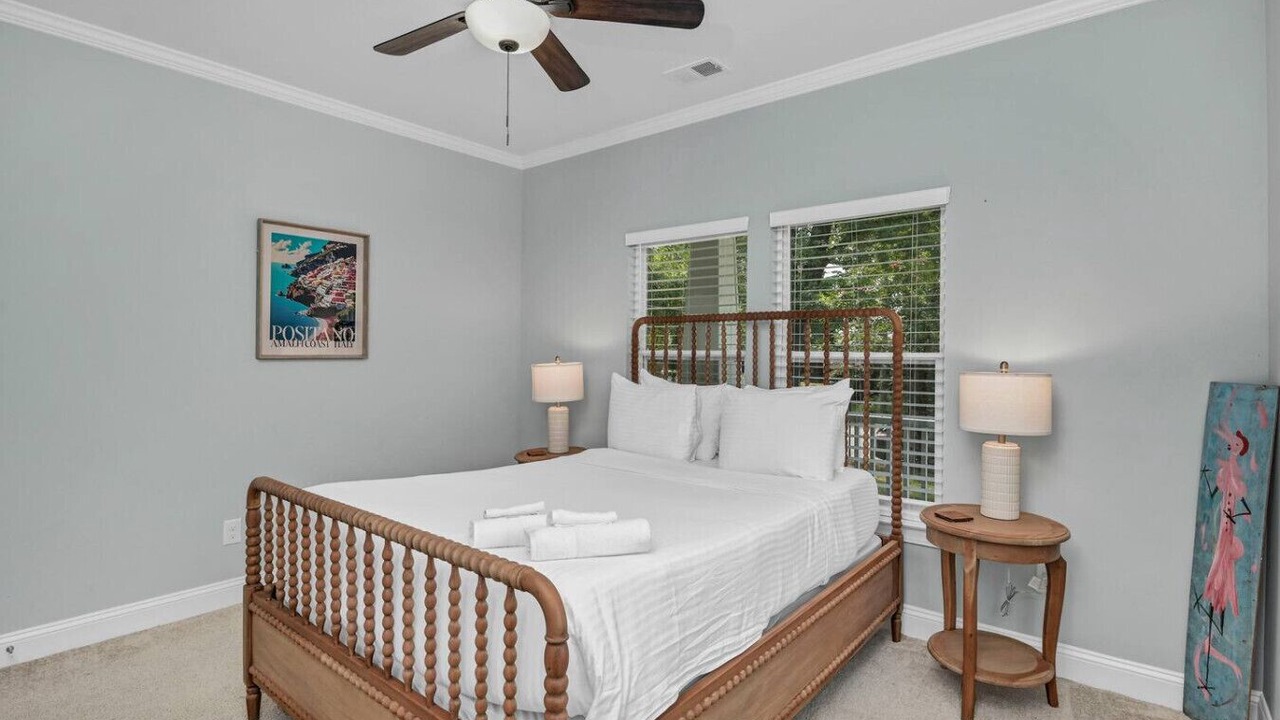 Photo of Bedroom in Old Shandon