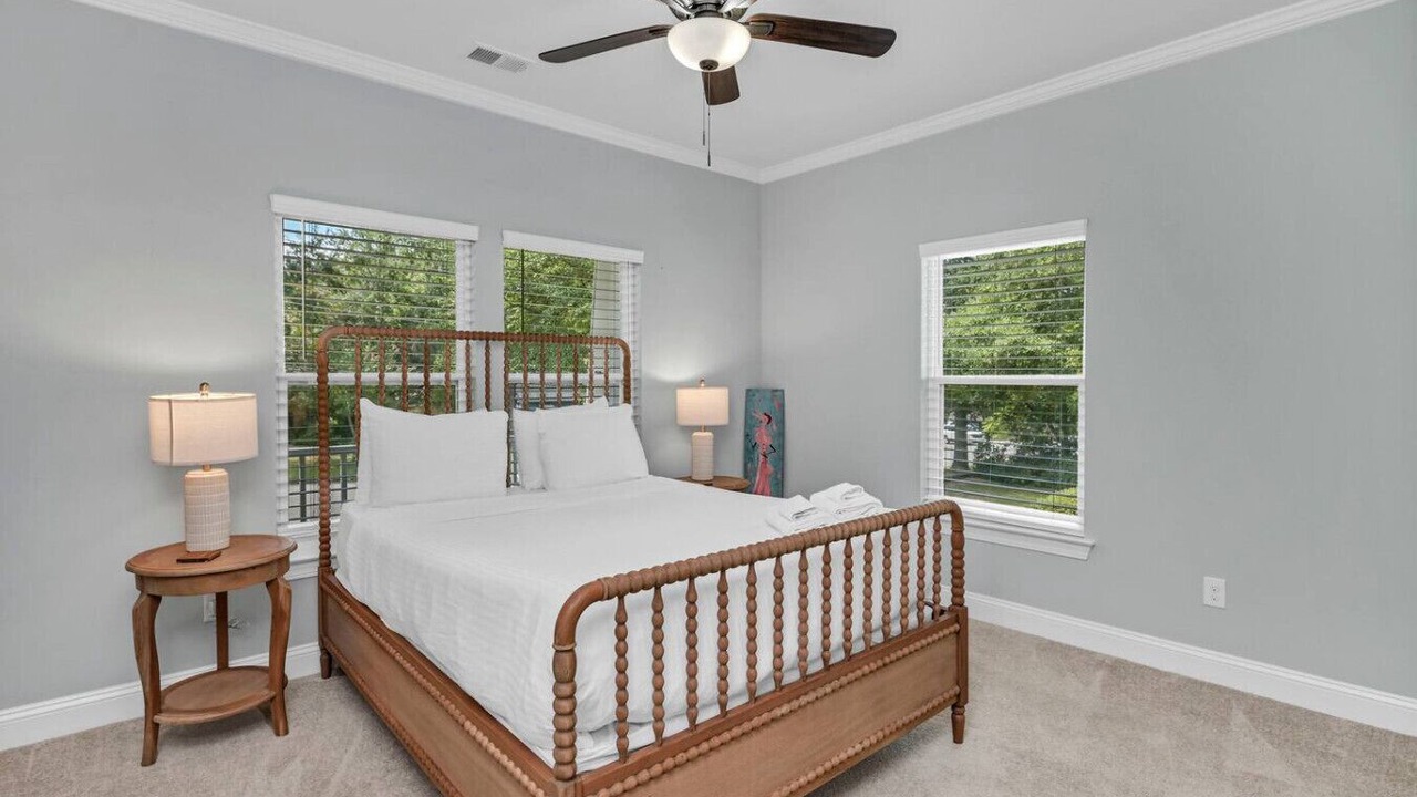 Photo of Bedroom in Old Shandon
