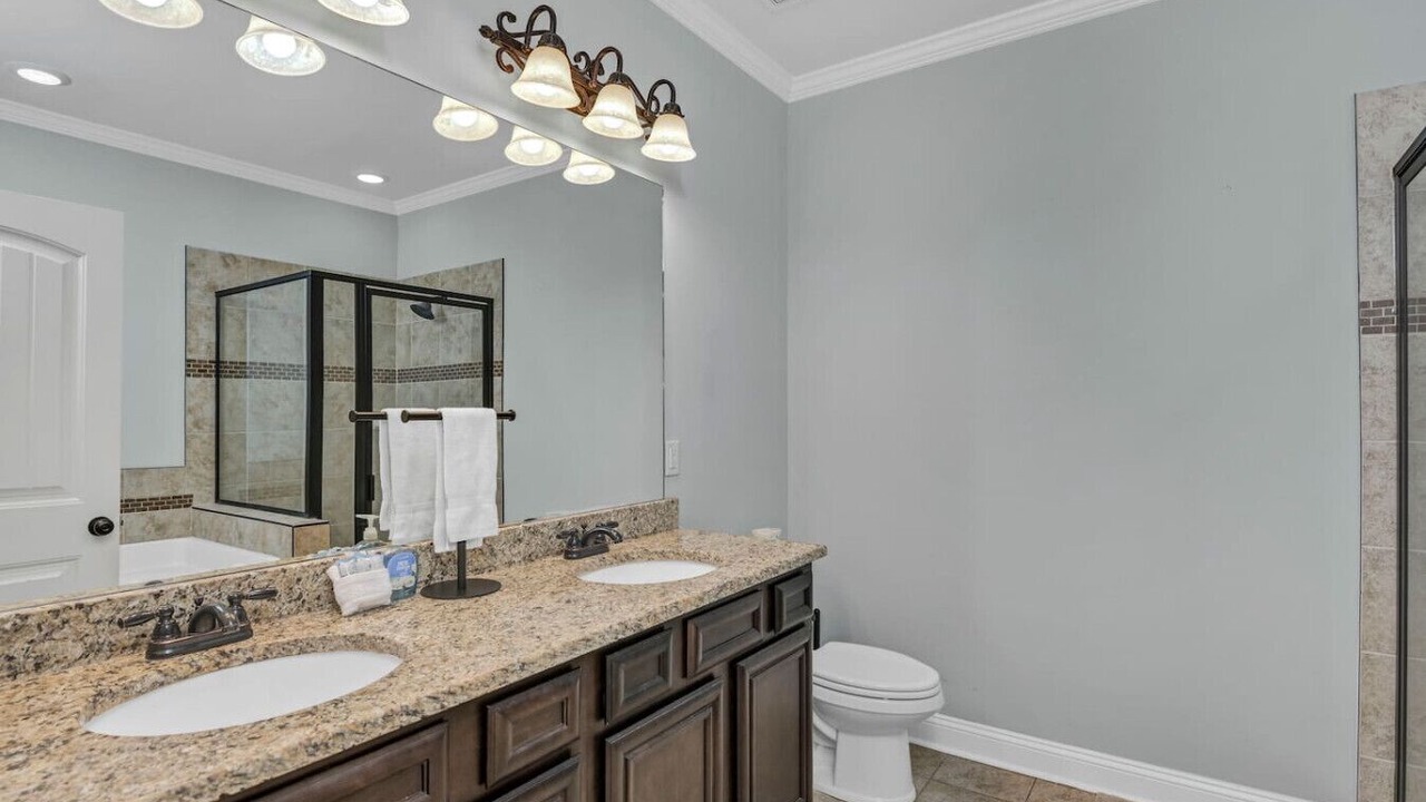 Photo of Bathroom in Old Shandon