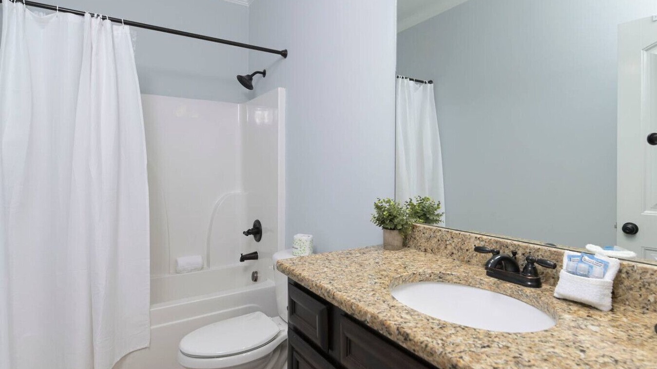 Photo of Bathroom in Old Shandon