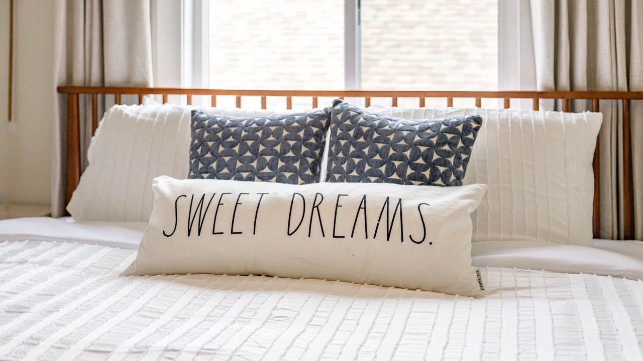 Photo of Bedroom in University District