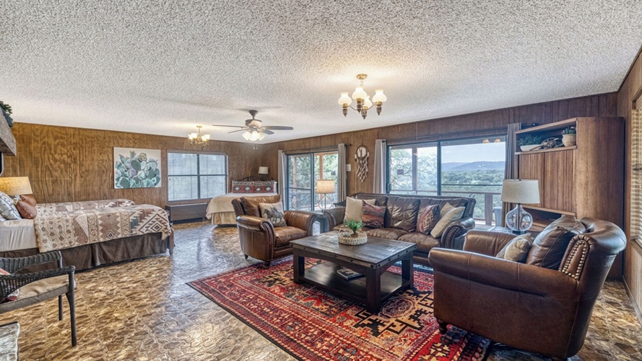 Photo of Livingroom in Barksdale