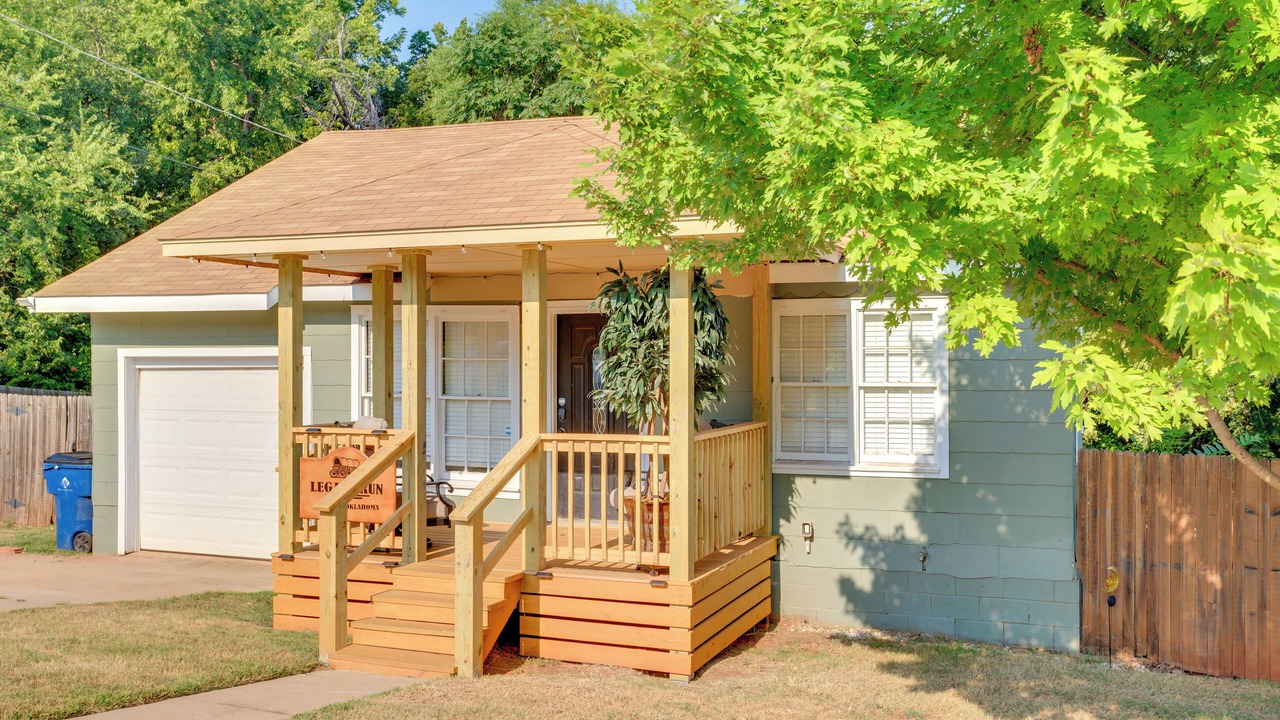 Photo of Outdoor in Guthrie