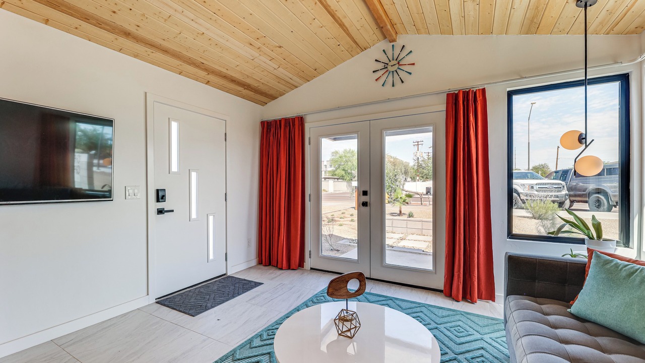 Photo of Bedroom in Downtown