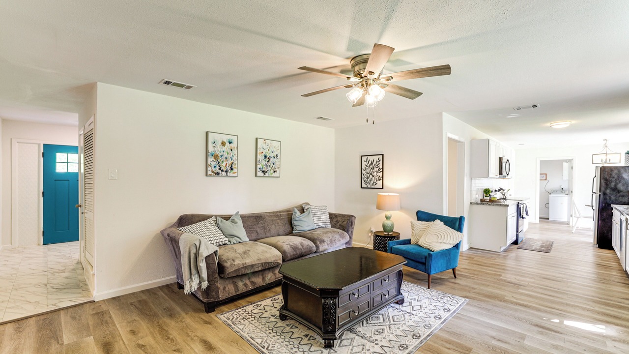 Photo of Livingroom in Fort Worth