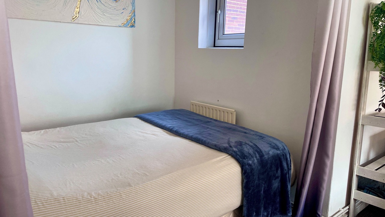 Photo of Bedroom in Vauxhall