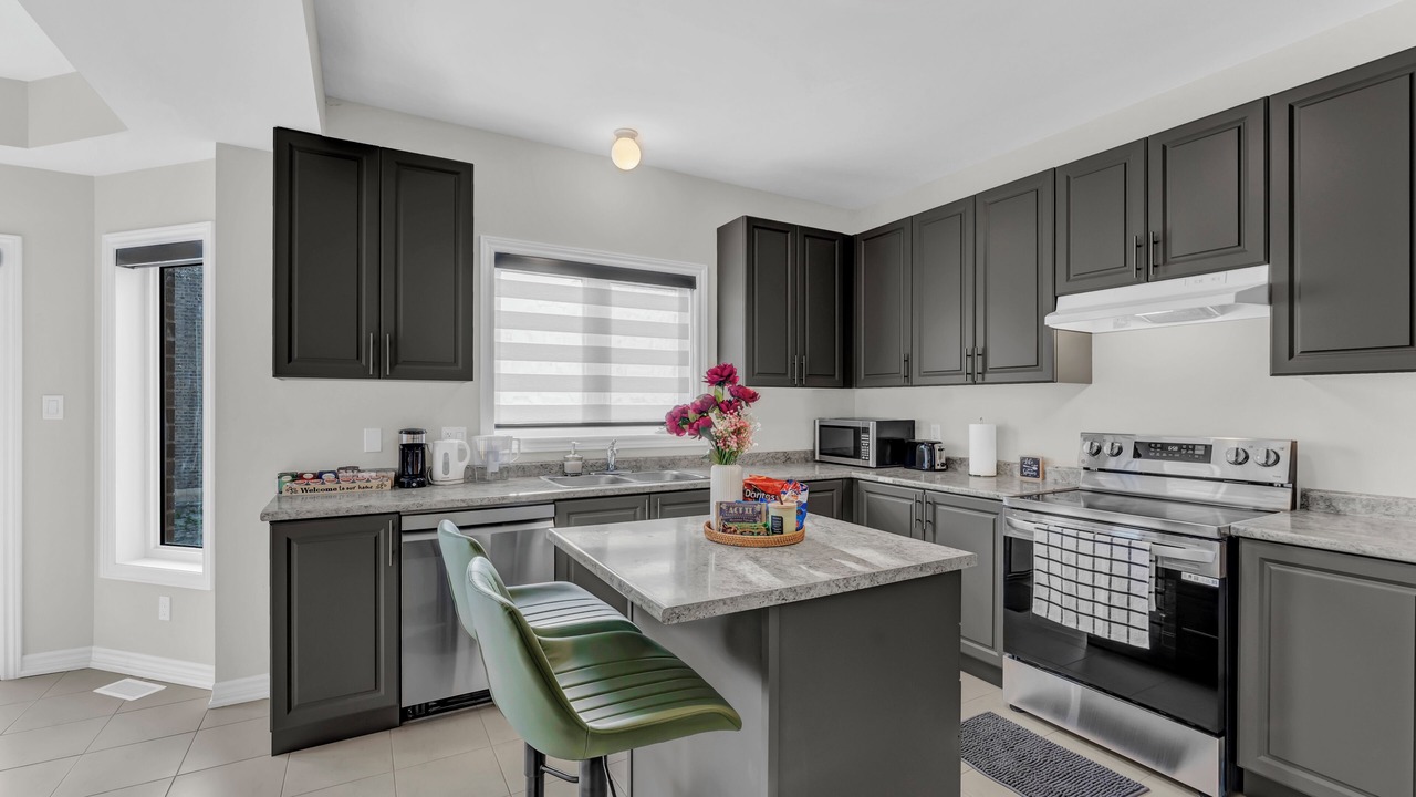 Photo of Kitchen in Thorold