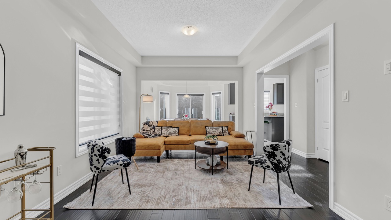 Photo of Livingroom in Thorold
