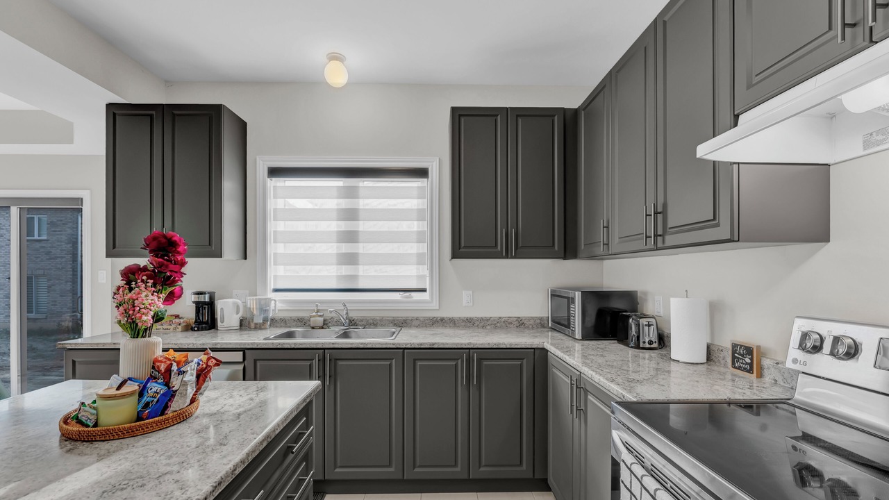 Photo of Kitchen in Thorold