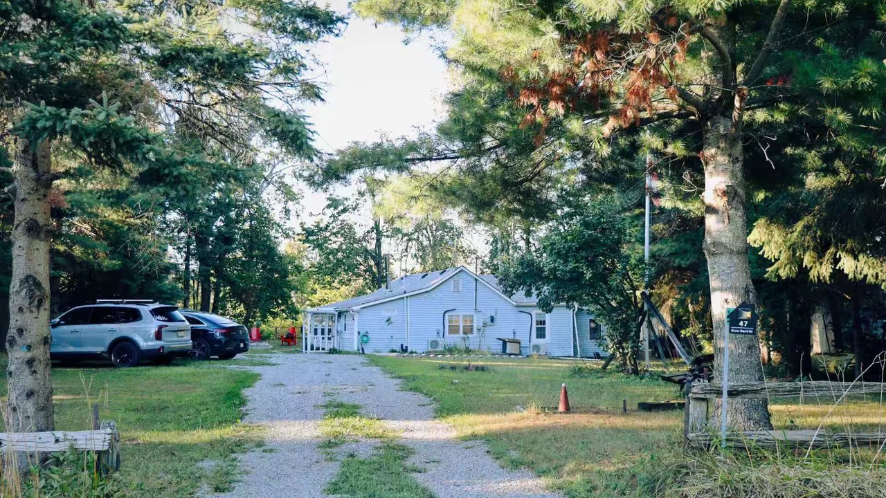Photo of Outdoor in Burnt River