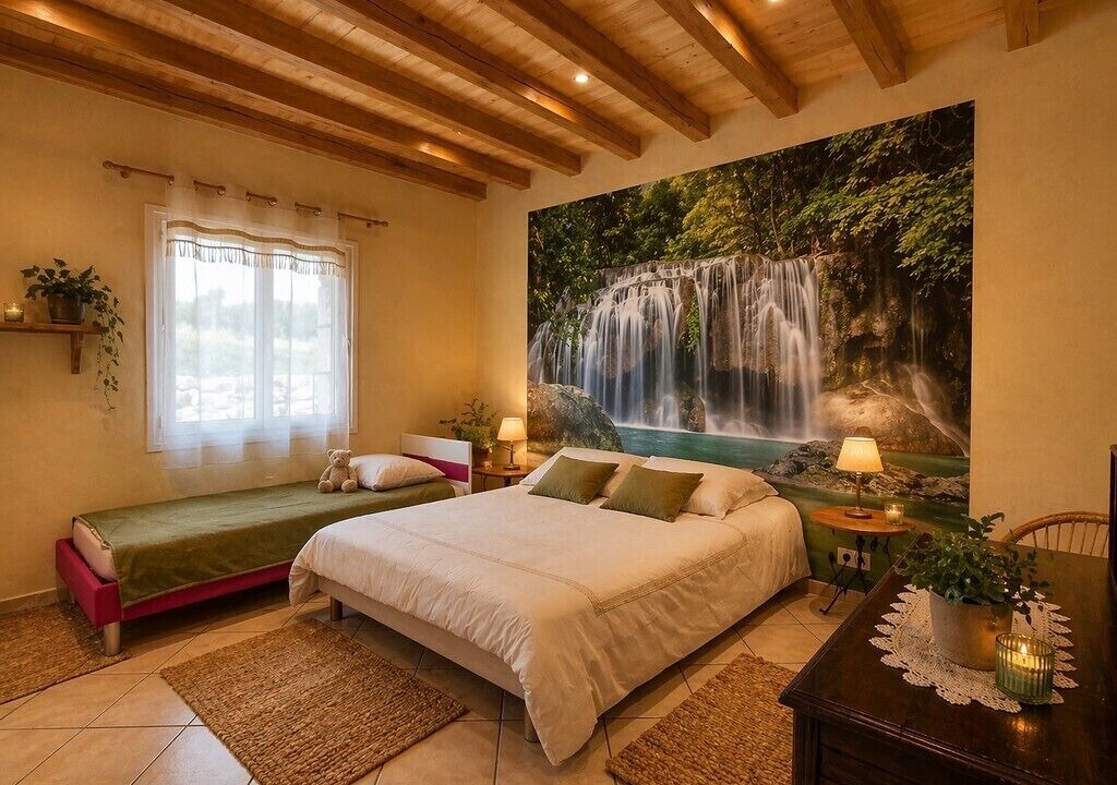 Photo of Bedroom in Saint-Jean-de-Duras
